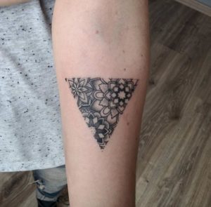 45+ Beautifully Designed Tattoos for Women